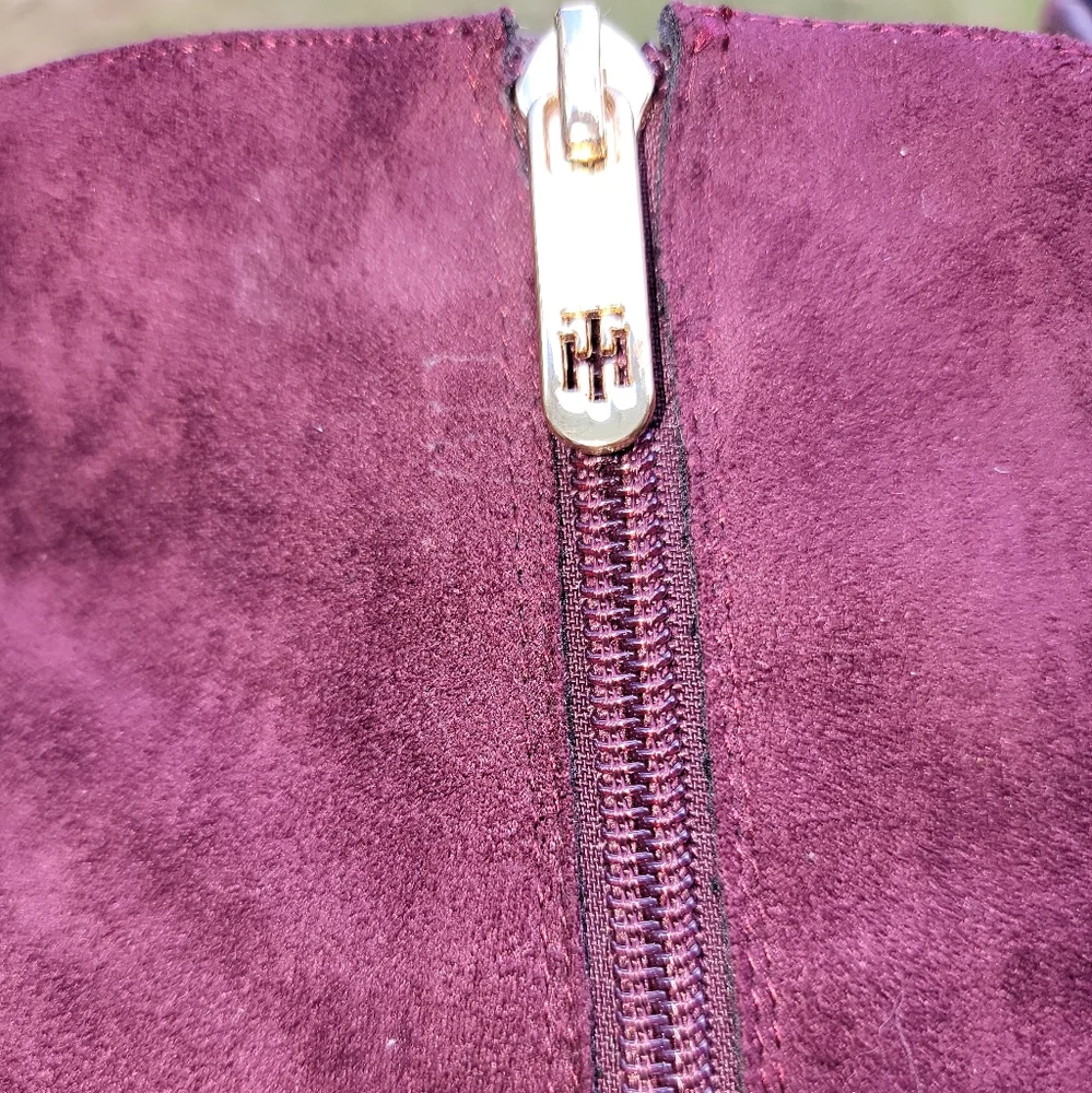 Tommy Hilfiger Burgundy Booties -‎ Size 9.5